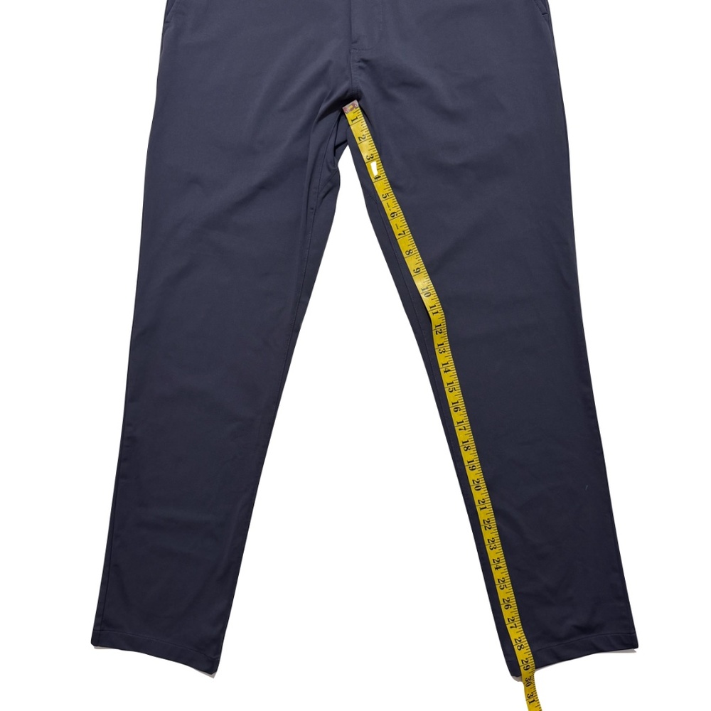RHONE Men's Commuter Slim Pant in Iron Size 32 - Picture 11 of 16